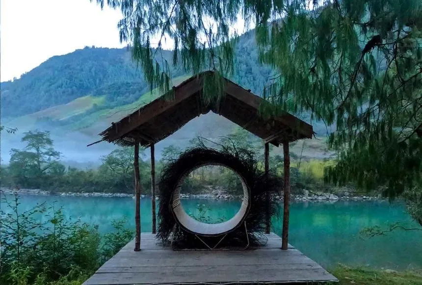 Dree Afra at Anini with river view